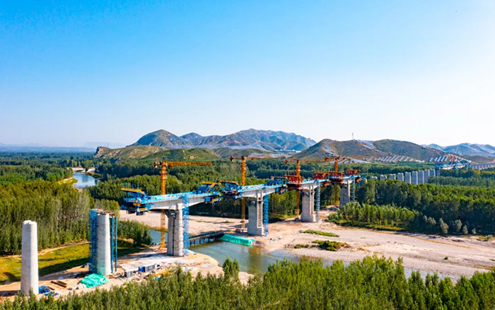 群塔筑雄忻！千亿国际助建山西首条时速350公里高铁